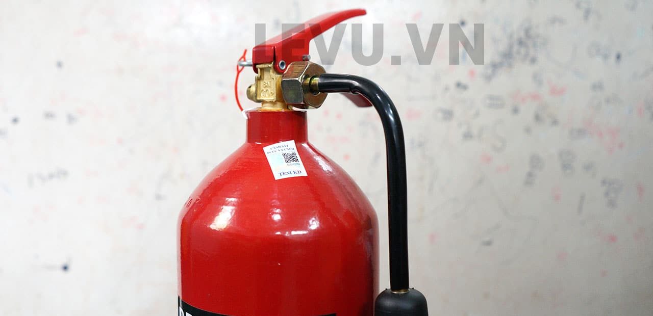 đám cháy magie nên dập tắt bằng bình chữa cháy loại nào?