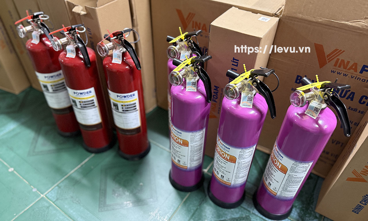 Kích thước Bình chữa cháy mini 1 lít Orion OR1 với bình loại 1kg