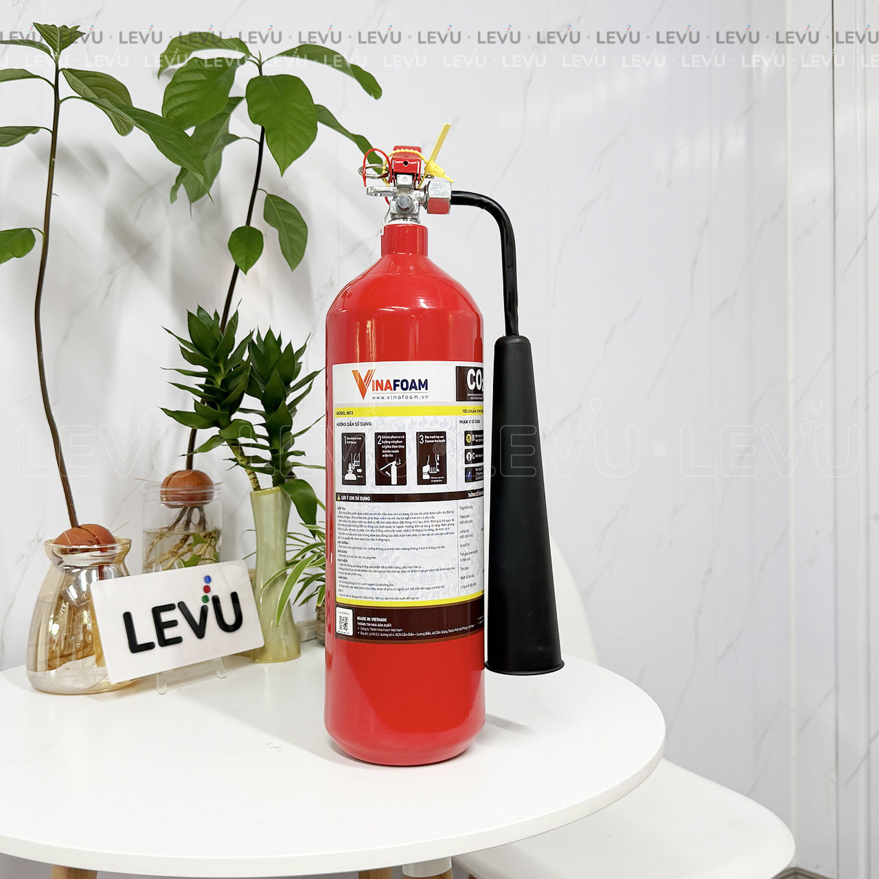 binh chua chay vinafoam 3kg khi co2 v3c levu 1 Bình chữa cháy Vinafoam 3kg khí CO2 CMC3