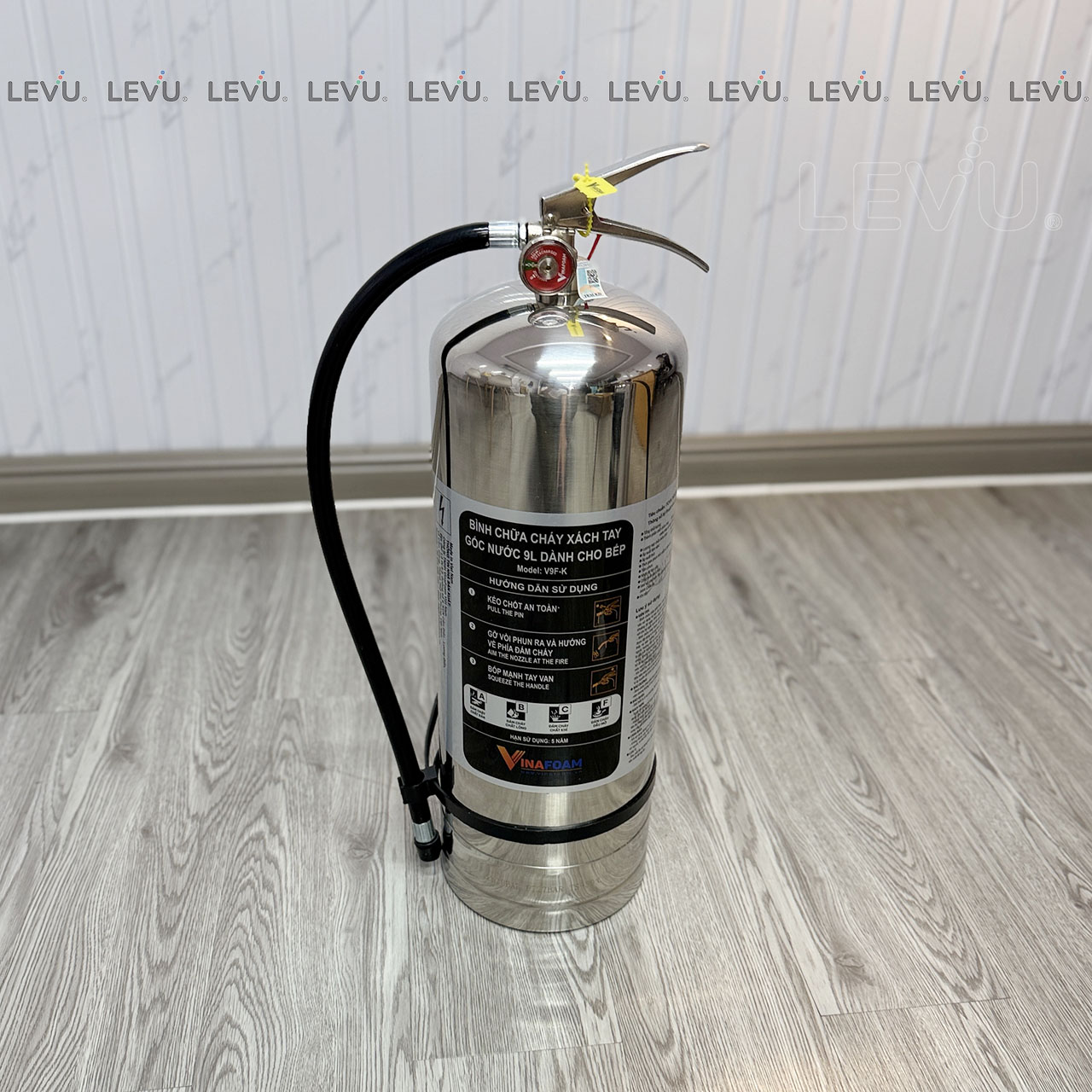 binh chua chay goc nuoc 9 lit inox v9f k vinafoam 8 Bình chữa cháy gốc nước 9 lít inox V9F-K Vinafoam - Ảnh 12