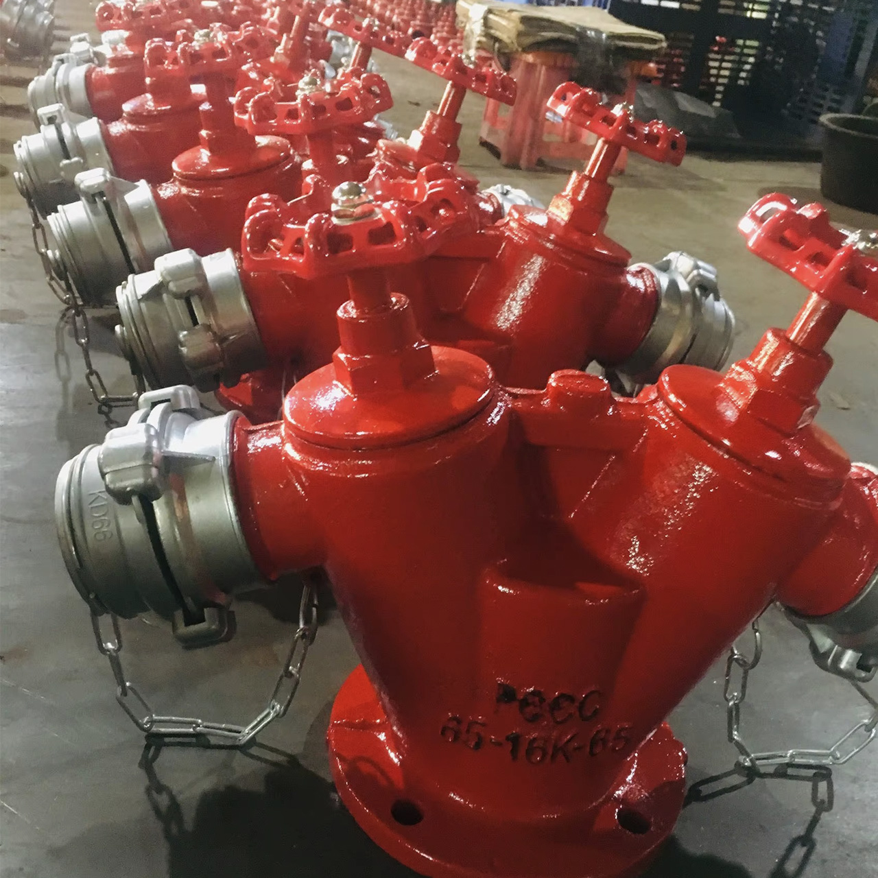 cot lay nuoc chua chay 2 hong dn65 65mm 8 Cột lấy nước chữa cháy 2 họng DN65 Ø65mm - Ảnh 7