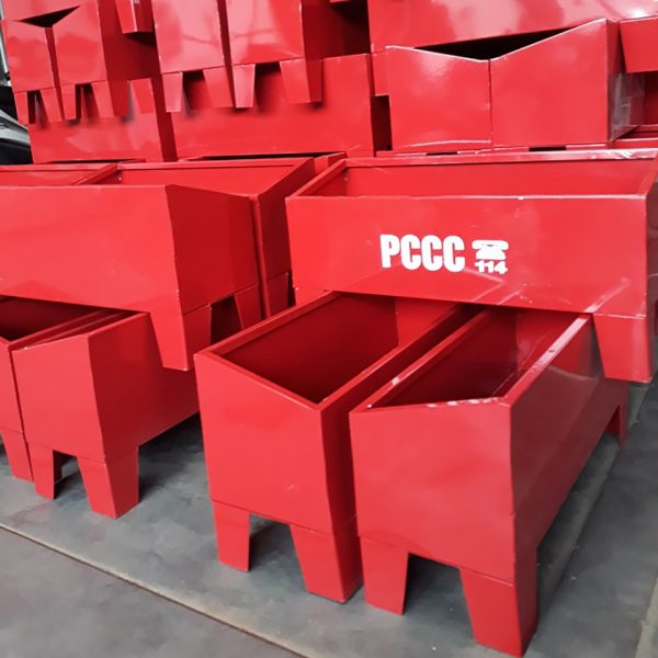 Kệ đựng 3 bình chữa cháy bằng sắt