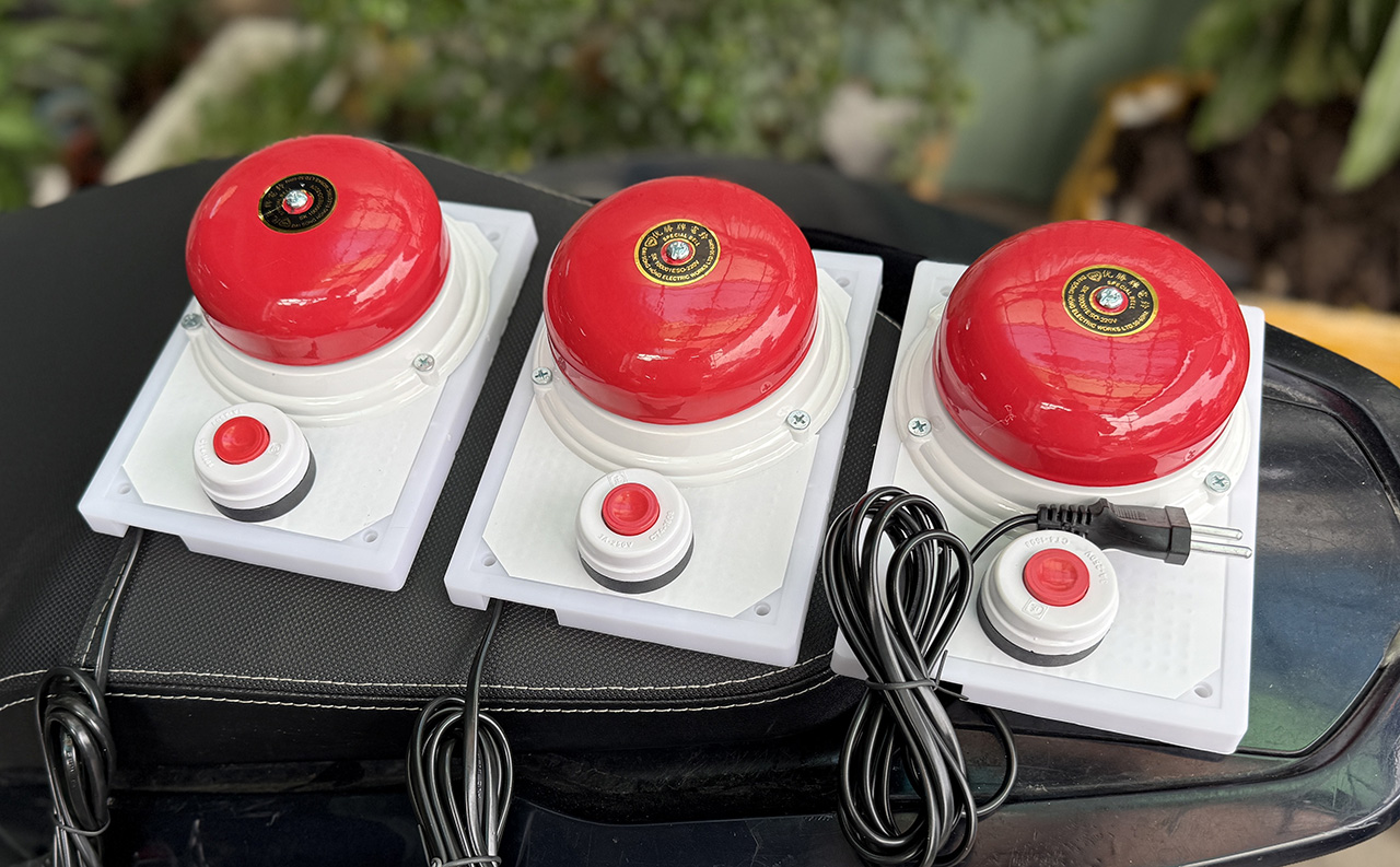 Chuông báo cháy có nút nhấn lắp sẵn điện 220v
