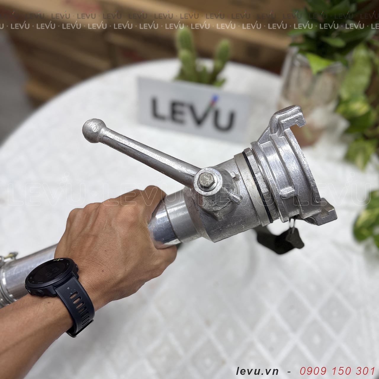 lang phun tay gat chua chay d50 d65 chat luong tai levu viet nam 11 Thông số lăng phun tay gạt chữa cháy D50 D65