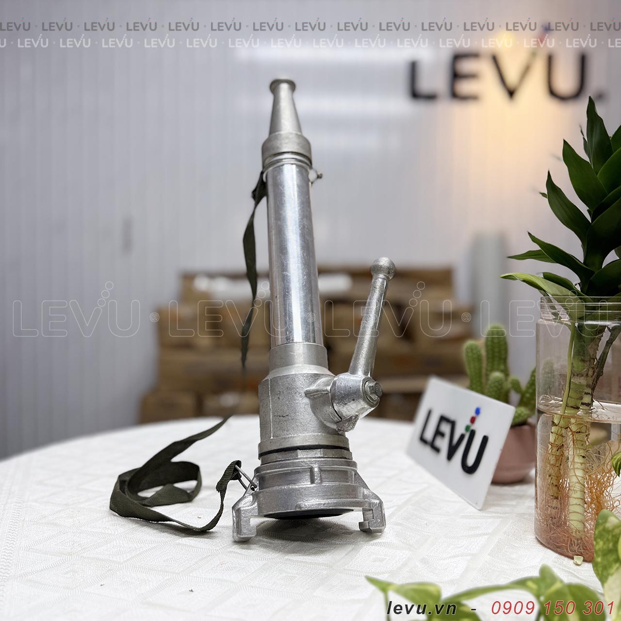 lang phun tay gat chua chay d50 d65 chat luong tai levu viet nam 3 Ứng dụng thực tế của lăng phun tay gạt