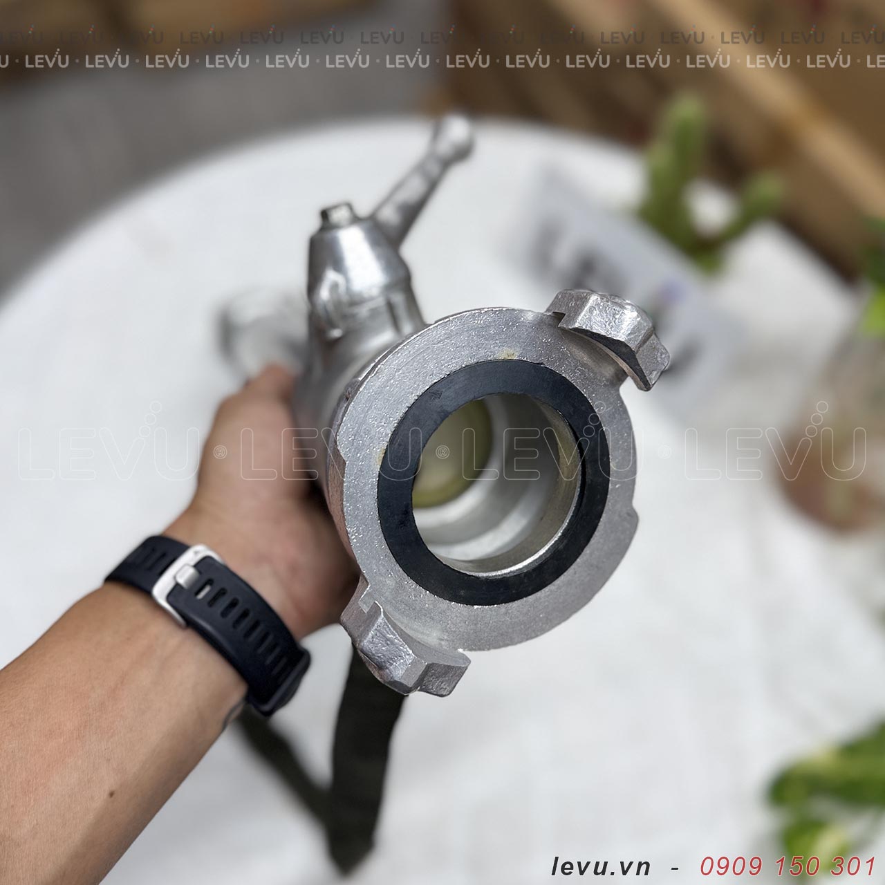 lang phun tay gat chua chay d50 d65 chat luong tai levu viet nam 6 Lăng phun tay gạt chữa cháy D50 D65 - Ảnh 6