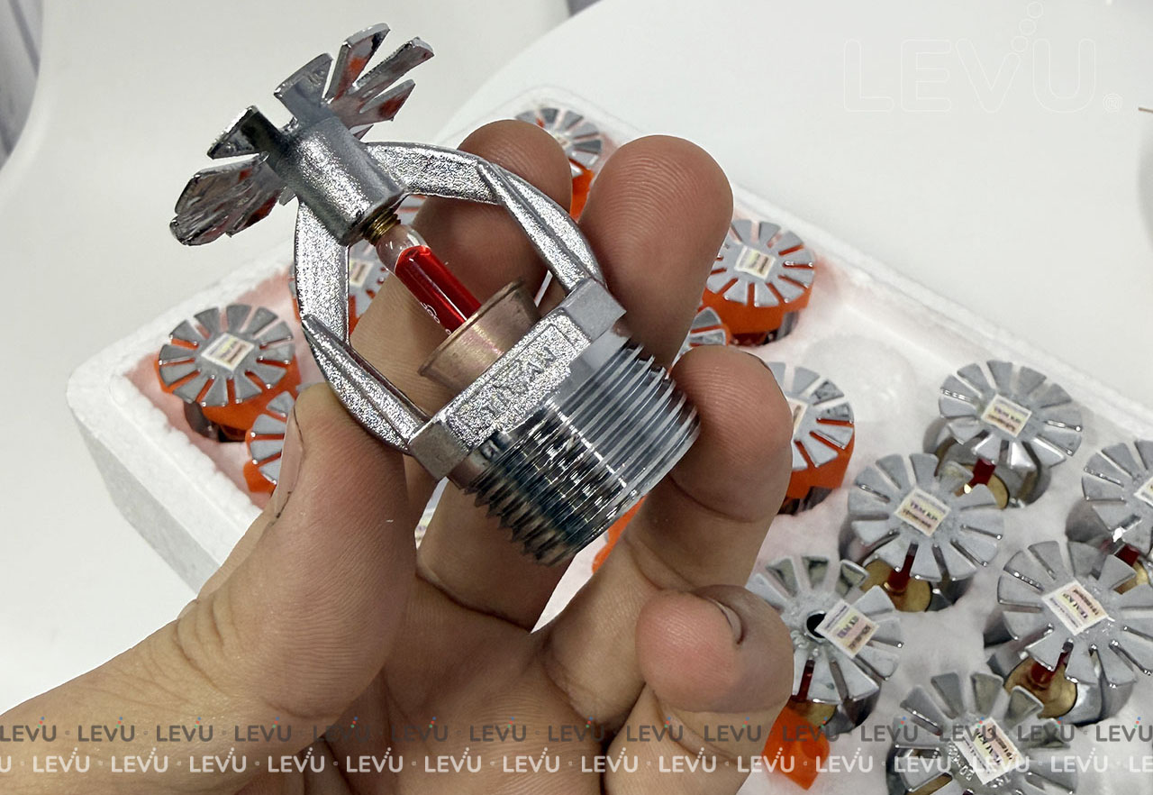 bang gia dau phun sprinkler titan firefront viet nam 7 Đại lý bán đầu phun Titan chính hãng tại Tphcm Levu Việt Nam