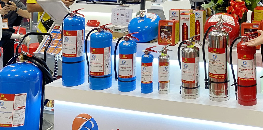 binh chua chay dolphin 35 lit goc nuoc dpa t35l 3 Đặc điểm nổi bật của bình chữa cháy xe đẩy gốc nước 35L Dolphin