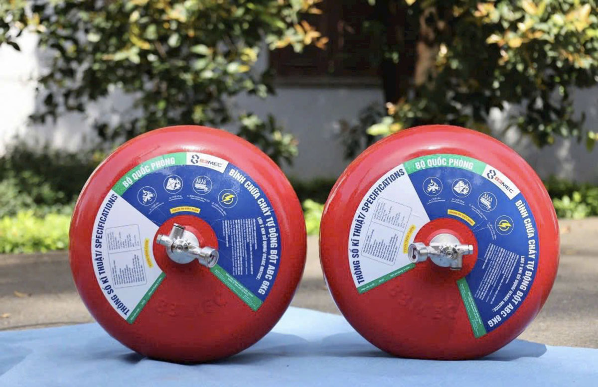 qua cau chua chay tu dong 83mec bot abc 6kg treo tran 83mec abc td6kg 1 Quả cầu chữa cháy tự động 83Mec bột ABC 6kg treo trần 83MEC/ABC/TĐ6KG