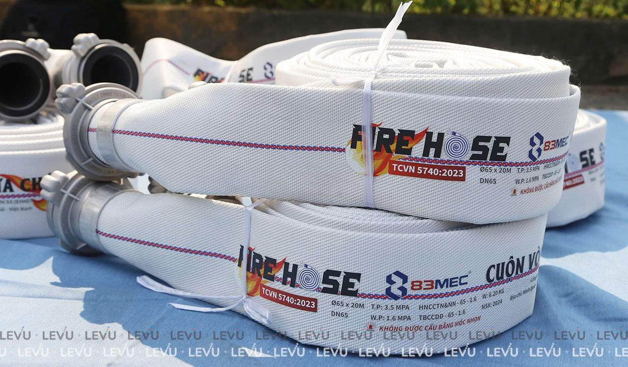 voi chua chay vach tuong dn65 16bar 83mec levu viet nam 2 Hướng dẫn kiểm tra và bảo quản vòi chữa cháy 83Mec DN65