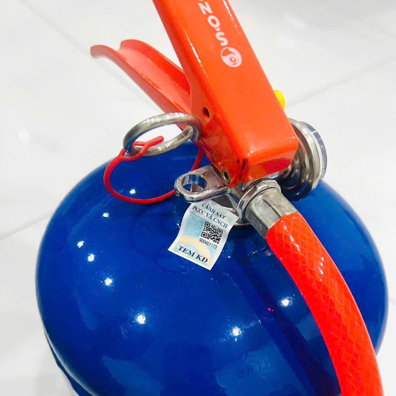 tem kiem dinh binh chua chay goc nuoc song hong Bình chữa cháy đa năng gốc nước Sông Hồng